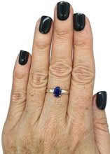 Load image into Gallery viewer, Australian Sapphire Ring, Size 8, Sterling Silver, Oval Shaped, Blue Sapphire, 1.4 carats - GemzAustralia