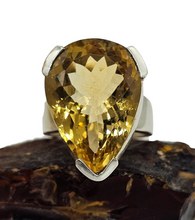 Load image into Gallery viewer, AAA Citrine Ring, Sterling Silver, Size M, Pear Faceted, 18 carats, November Birthstone, Money Stone, Success Gemstone, Abundance Gem
