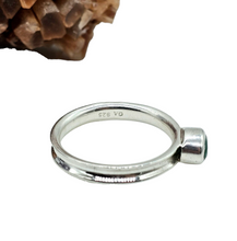 Load image into Gallery viewer, Emerald Ring, Size Q, Sterling Silver, Side Set Oval, May Birthstone, Genuine Gemstone, Stone of Inspiration - GemzAustralia