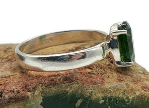 Chrome Diopside Ring, Size 7.25, Siberian Emerald, Sterling Silver, Faceted - GemzAustralia 
