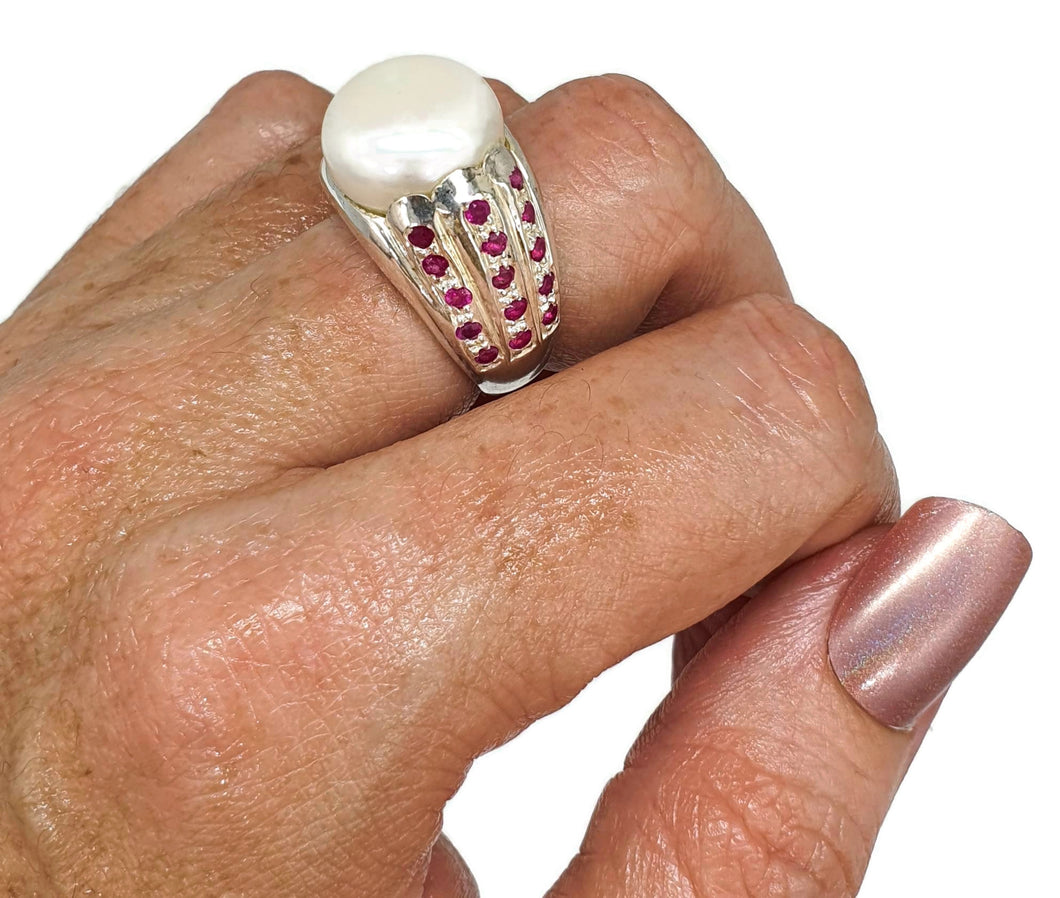 Mabe Pearl & Ruby Ring, 925 Sterling Silver, June / July Birthstones, Size 8 - GemzAustralia 