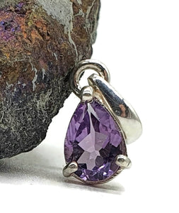 Amethyst Pendant, 1.7 carats, Pear Shaped, Sterling Silver, 3 prong set, February Birthstone - GemzAustralia 