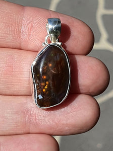 Mexican Fire Agate Pendant, Sterling Silver, Shields the Wearer from Harm - GemzAustralia 