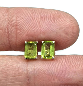 Emerald Faceted Peridot Studs, Sterling Silver, August Birthstone, Rectangle studs - GemzAustralia 