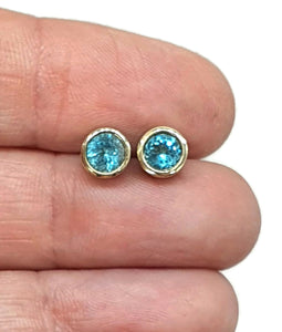 Blue Apatite Studs, Sterling Silver, 14k gold plated, Round Faceted, Bright Blue Gemstone - GemzAustralia 