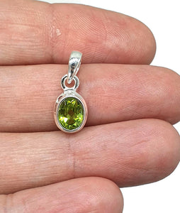 Oval Peridot Pendant, August Birthstone, 1.4 carats, Sterling Silver, Protection Stone - GemzAustralia 