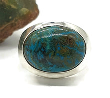 Load image into Gallery viewer, Chrysocolla Ring, Size 8, Sterling Silver, Oval Shaped, Turquoise Blue Gem - GemzAustralia 