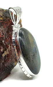 Purple Labradorite Pendant with flashes of Green, Gold & Blue, Sterling Silver, Oval Shaped - GemzAustralia 