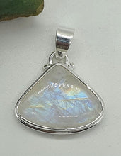 Load image into Gallery viewer, Triangle Rainbow Moonstone Pendant, Sterling Silver, Goddess Gemstone, Soul Talisman - GemzAustralia 