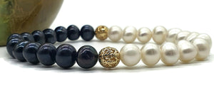 Black & White Pearl Bracelet, Freshwater Pearls, Elasticised, June Birthstone, Ornate - GemzAustralia 