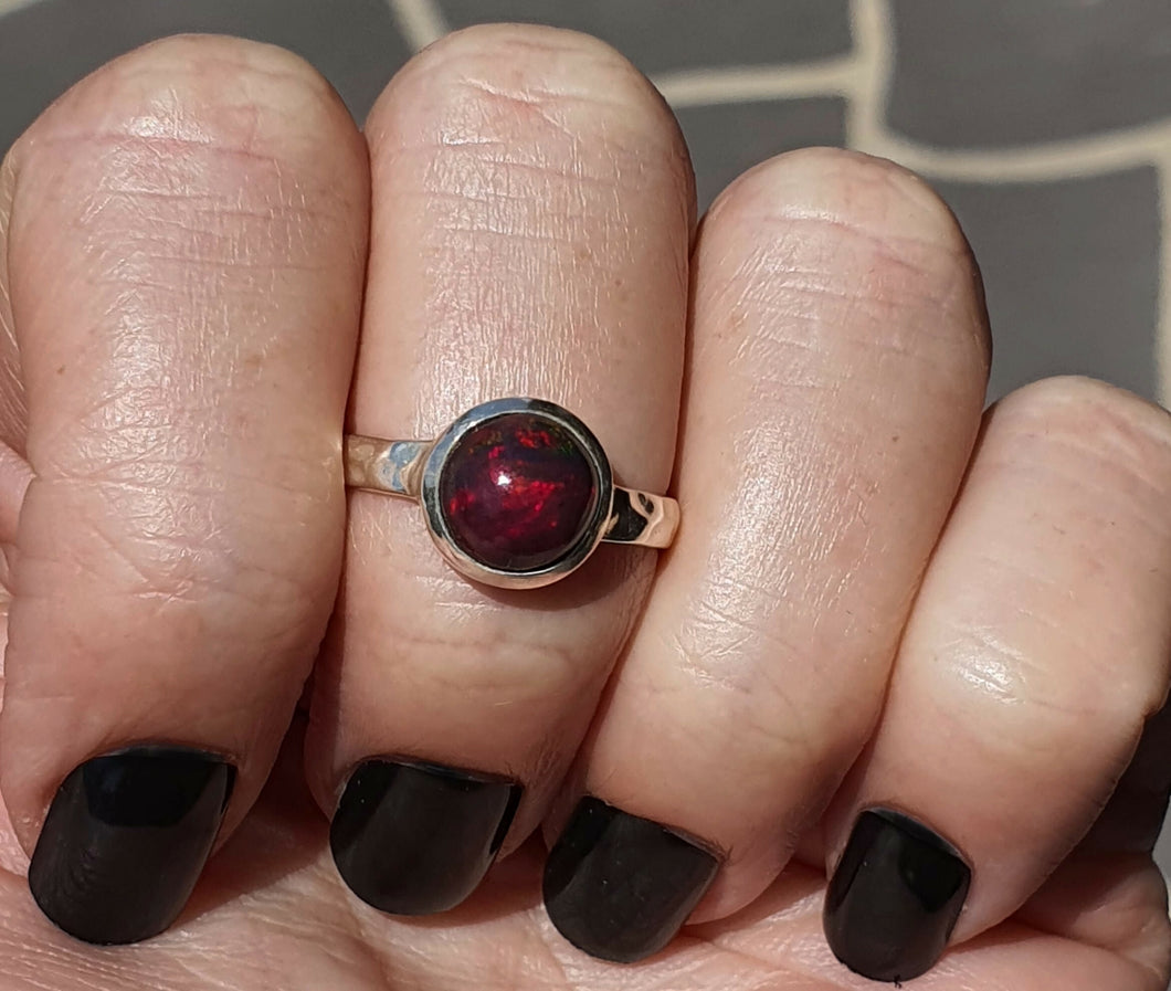 Australian Black Opal Ring, Size 9, Sterling Silver, Round Shape, October Birthstone - GemzAustralia 