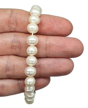 Load image into Gallery viewer, Black &amp; White Pearl Bracelet, Freshwater Pearls, Elasticised, June Birthstone, Ornate - GemzAustralia 