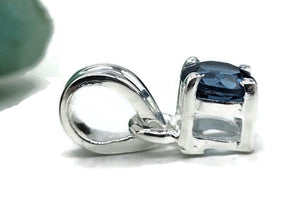 Brilliant cut, London Blue Topaz Pendant, Sterling Silver, December Birthstone - GemzAustralia 
