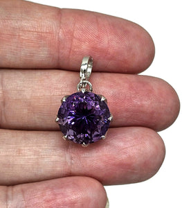 Amethyst Pendant, 9 carats, Round Shape, Sterling Silver, Eight prong pendant - GemzAustralia 