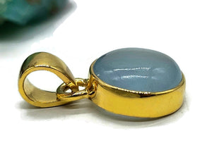 Round Aquamarine Pendant, March Birthstone, Sterling Silver, 18K Gold Plated - GemzAustralia 