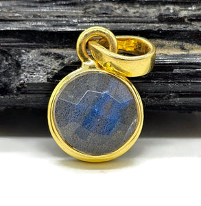 Blue Labradorite Pendant, Gold Plated Sterling Silver, Round Faceted, Magical Gemstone - GemzAustralia 