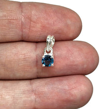 Load image into Gallery viewer, Brilliant cut, London Blue Topaz Pendant, Sterling Silver, December Birthstone - GemzAustralia 