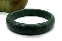 Load image into Gallery viewer, Green Jade Bangle, 61mm Diameter, Canadian Nephrite Jade, Protection Gem, Lucky Gems - GemzAustralia 