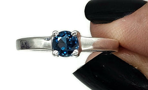 London Blue Topaz Ring, Size O, Sterling Silver, Round Faceted, December Birthstone - GemzAustralia 