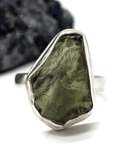 Statement Moldavite Ring, Size R, Sterling Silver, Meteorite Stone, Forest green - GemzAustralia 