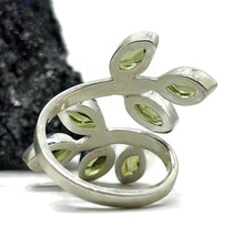 Load image into Gallery viewer, Peridot Ring, Size S, Sterling Silver, Seven Stones, August Birthstone, Leaf Faceted gems - GemzAustralia 