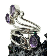 Load image into Gallery viewer, Amethyst Wrap Around Ring, Size N, Sterling Silver, February Birthstone, Three Stone Ring - GemzAustralia 