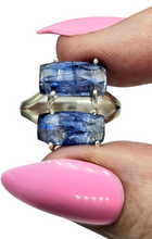 Load image into Gallery viewer, Kyanite Ring, Size 7, Emerald Faceted, 16 carats, Sterling Silver, Gemstone for Negotiation &amp; Communication