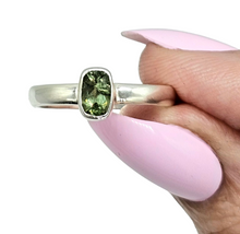 Load image into Gallery viewer, Faceted Moldavite Ring, Size 8, Sterling Silver, Meteorite Stone, Forest green / Olive green Gem, Holy Grail Stone - GemzAustralia 