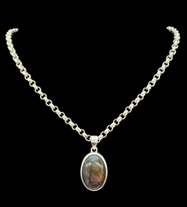 Oval Purple Labradorite Pendant, Sterling Silver, Magical Gem, Trust Stone, Mystical Gemstone, Calming Stone, Third eye chakra - GemzAustralia 