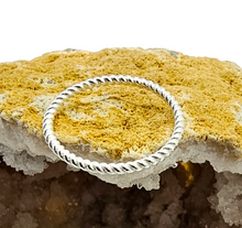 Load image into Gallery viewer, Rope Band Ring, Sterling Silver, Minimalist Design, Stacking Ring, Wedding Band - GemzAustralia 