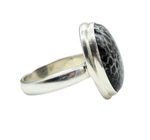 Load image into Gallery viewer, Stingray Coral Ring, Size 8, Oval Shaped, Sterling Silver, Black and White Coral, Fossilized, Honeycomb Pattern