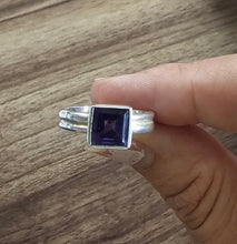 Load image into Gallery viewer, Ring for Kirsty