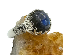 Load image into Gallery viewer, Labradorite Ring, Size 8, Sterling Silver, Round Cabochon Design, Blue Labradorite, Magic Stone - GemzAustralia 