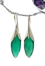 Load image into Gallery viewer, Green Onyx Earrings, Sterling Silver, Leaf Shape, Checkerboard Faceted, Meditation Stone - GemzAustralia 