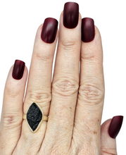 Load image into Gallery viewer, Black Tektite Ring, Size 5.75, Sterling Silver, Meteorite Stone, Aries &amp; Cancer Zodiac, Extraterrestrial Origin - GemzAustralia 