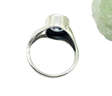 Load image into Gallery viewer, Mystic Topaz Ring, Size 8, Sterling Silver, Oval Shaped, Purple Green Gemstone, Fire Topaz, Rainbow Topaz, Alaskan Ice