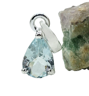 Aquamarine Pendant, March Birthstone, Pear Faceted, 2.6 carats, Courage Gemstone, Communication Stone