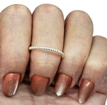 Load image into Gallery viewer, Rope Band Ring, Sterling Silver, Minimalist Design, Stacking Ring, Wedding Band - GemzAustralia 