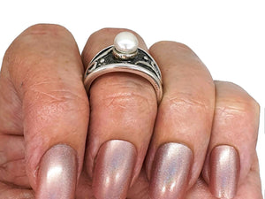 Freshwater Pearl Ring, 925 Sterling Silver, Size 7.5, Oxidised Ring, Black Silver - GemzAustralia 