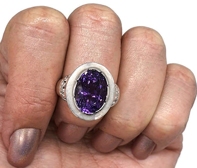 Amethyst Ring, Size 7.5, Sterling Silver, Deep Purple, Sparkly Enamel, Oval Shaped - GemzAustralia 