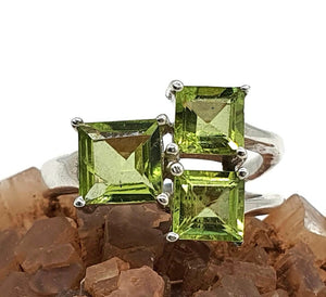 Peridot Ring, Size 5.5, Sterling Silver, Square Shape, Geometric Ring - GemzAustralia 