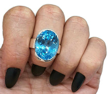 Load image into Gallery viewer, Blue Topaz Ring, size 8.5, sterling silver, 22 carats, oval shaped - GemzAustralia 