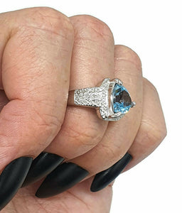 Blue Topaz & Diamond halo Ring, Size 8, Sterling Silver, Trillion faceted - GemzAustralia 