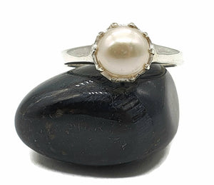 Freshwater Pearl Ring, Size 8.25, Sterling Silver, June Birthstone - GemzAustralia 