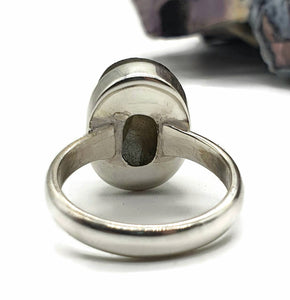 Raw Spectrolite Labradorite Ring, Size 9, Sterling Silver, Oval Shaped - GemzAustralia 