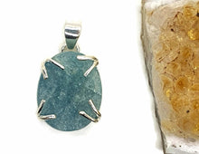 Load image into Gallery viewer, Aquamarine Pendant, Sterling Silver, March Birthstone, 15 carats - GemzAustralia 