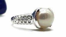 Load image into Gallery viewer, Freshwater Pearl Ring, 3 Sizes, Sterling Silver, June Birthstone - GemzAustralia 