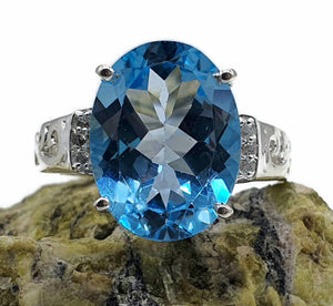 Swiss Blue Topaz & White Zircon Ring, 4 Sizes, Sterling Silver, 10 carats - GemzAustralia 