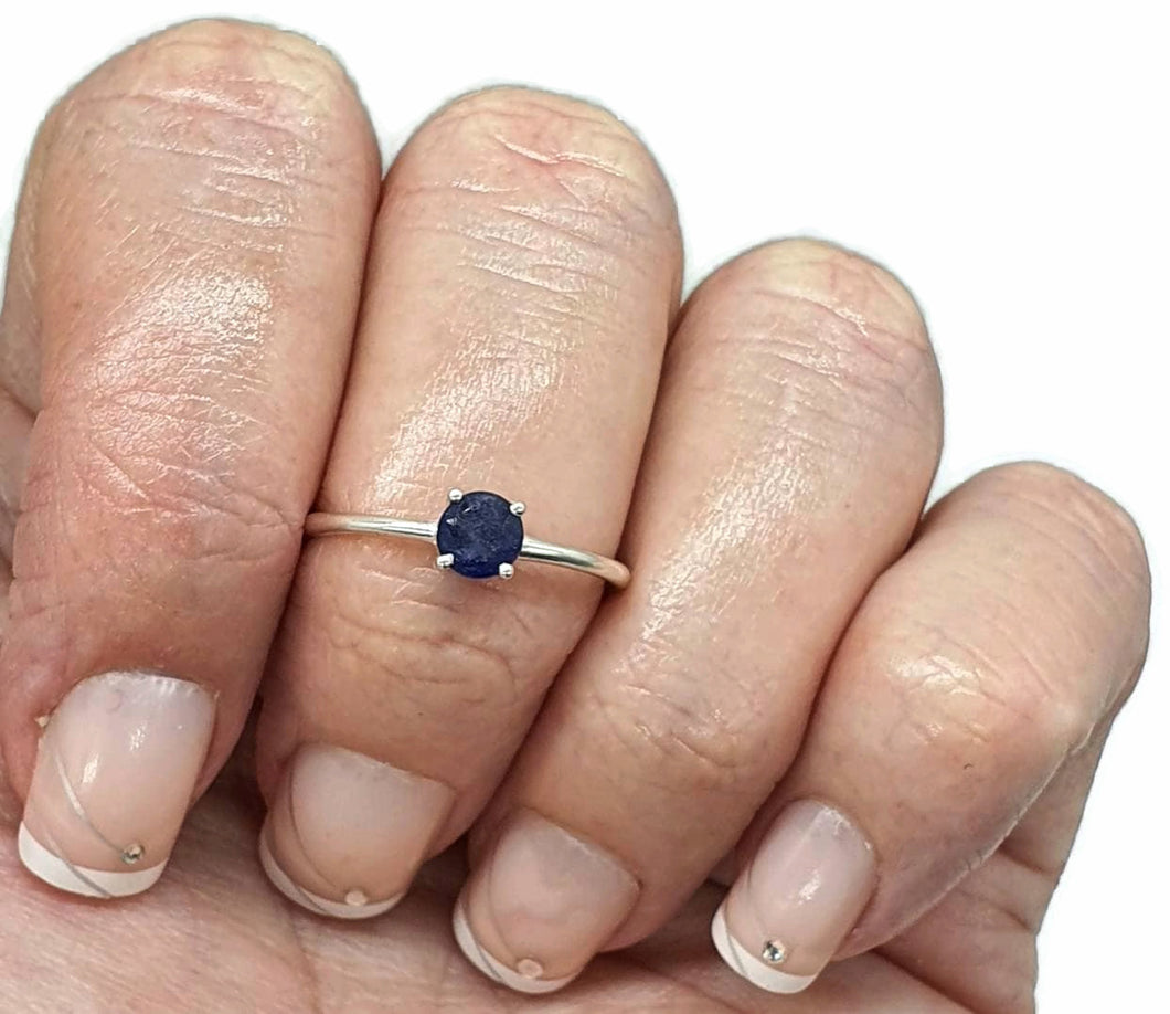 Blue Sapphire ring, Sterling Silver, Round Shaped, Australian Sapphire, September Birthstone - GemzAustralia 