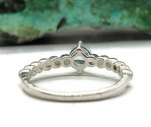 Blue Topaz Solitaire Ring, Sterling Silver, Round Faceted, December Birthstone, 1 carat, Stacker - GemzAustralia 